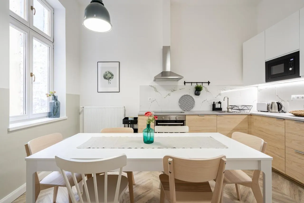 Atmos Glare Apartment Budapest