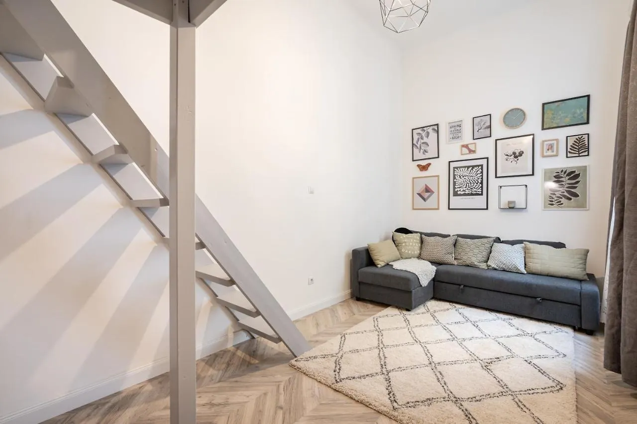 Atmos Glare Apartment Budapest