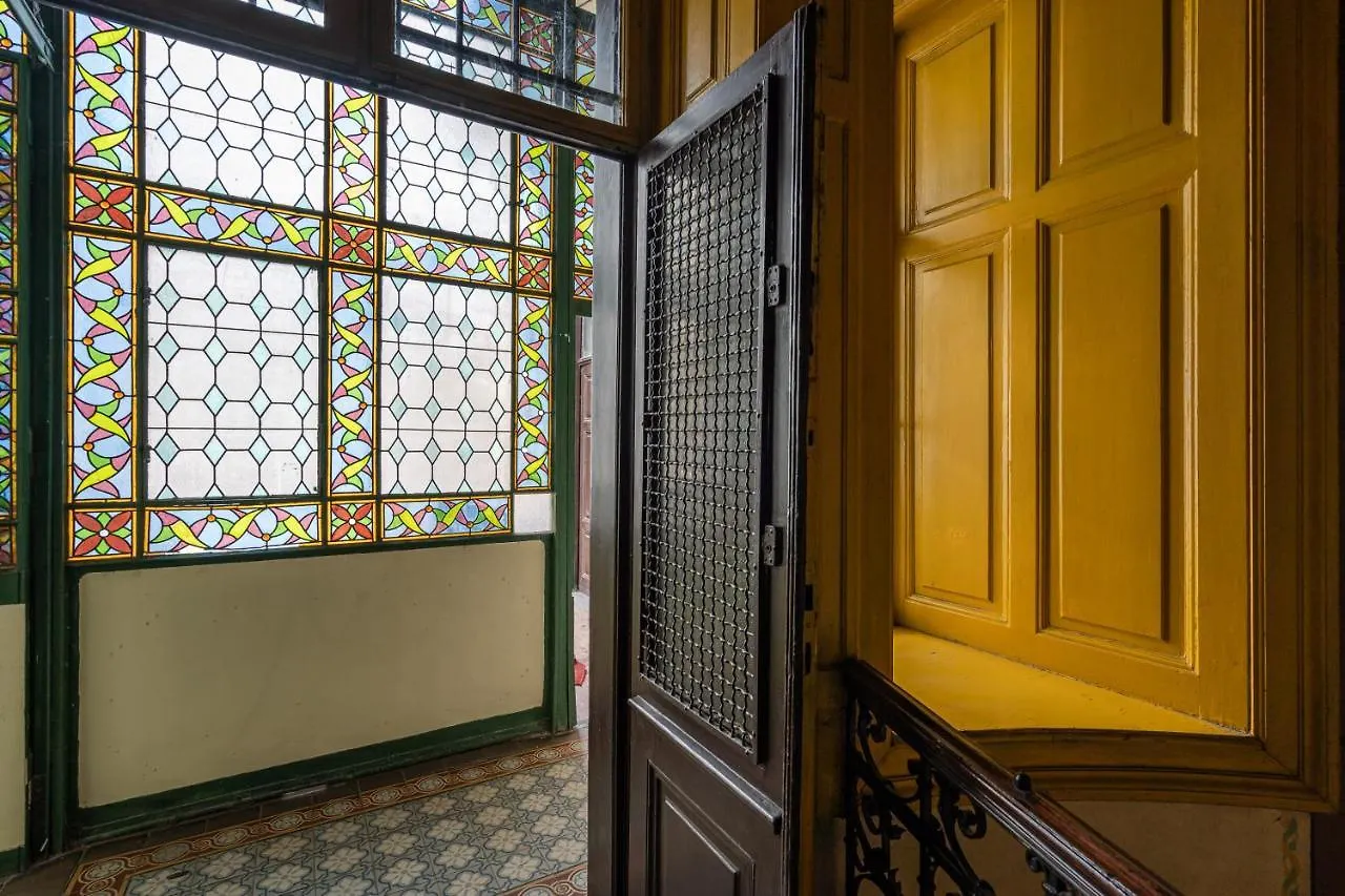 Atmos Glare Apartment Budapest