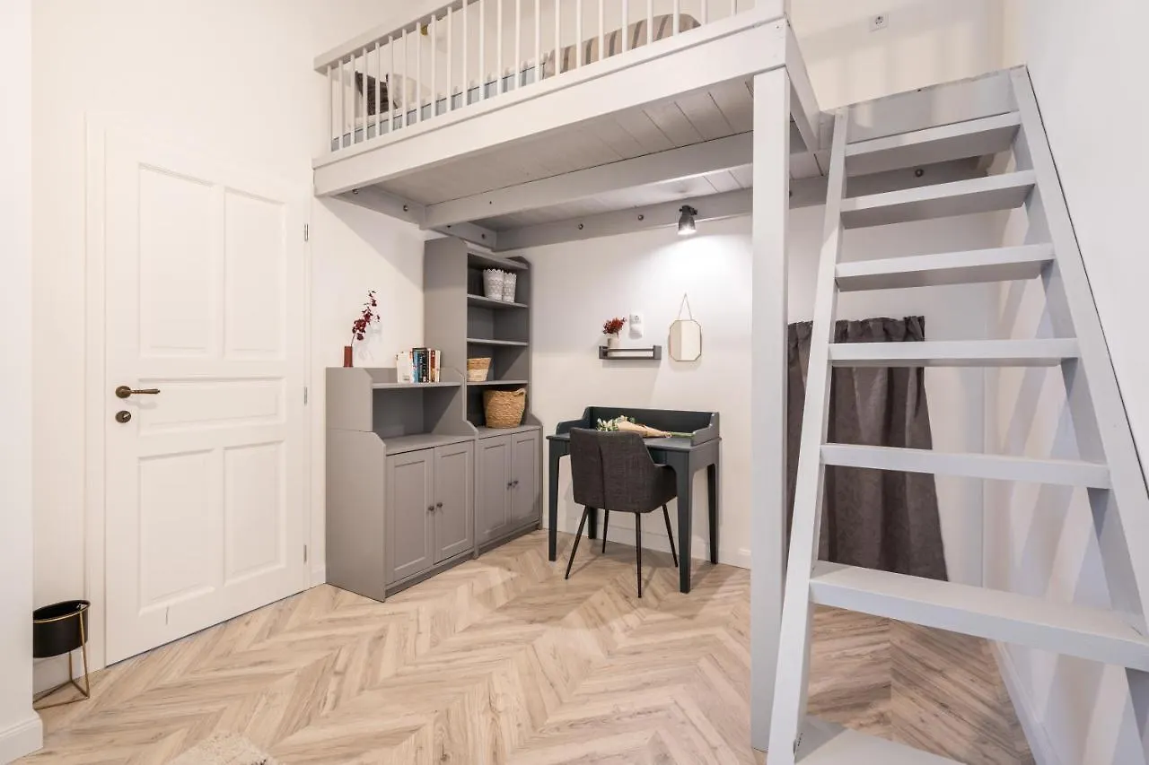 Atmos Glare Apartment Budapest